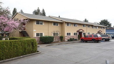 Meadow Park in Beaverton, OR - Foto de edificio - Building Photo