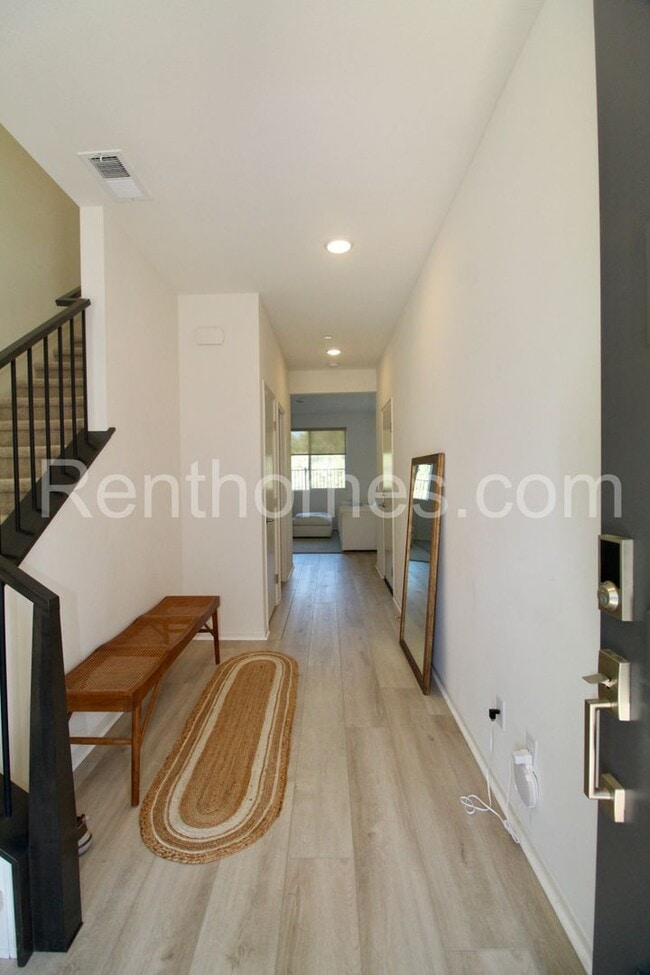 34742 Criollo Wy in Fallbrook, CA - Building Photo - Building Photo
