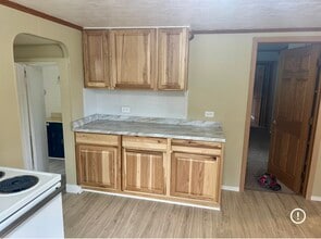 2928 S Mackinaw Trl, Unit Main in Cadillac, MI - Foto de edificio - Building Photo