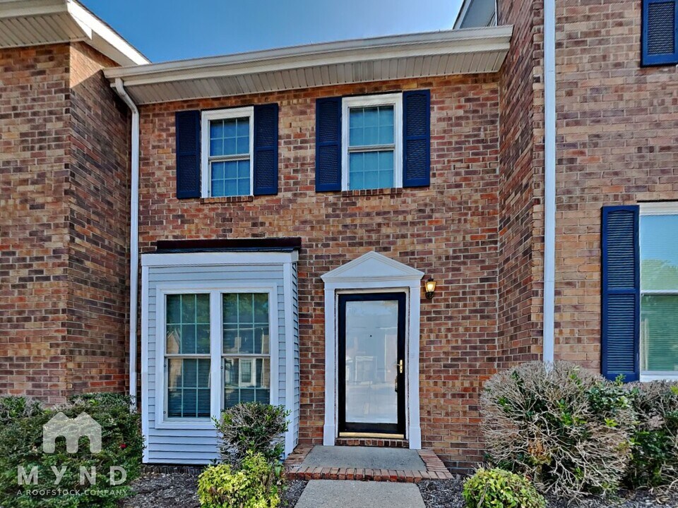 461 Claircrest Dr in Nashville, TN - Building Photo