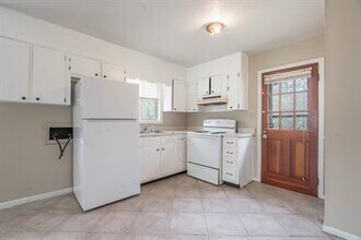 3701 Hopkins Rd in Powder Springs, GA - Building Photo - Building Photo