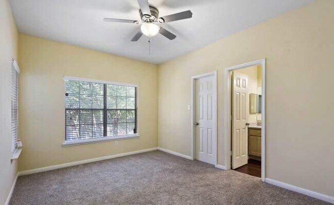 property at 500 W Airtex Blvd