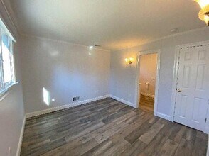 7 Country Ridge Dr in Rye Brook, NY - Building Photo - Building Photo