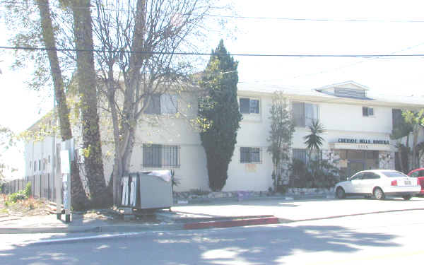 Cheviot Hills Riviera in Los Angeles, CA - Building Photo