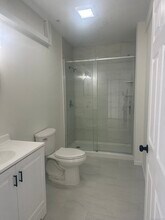61 Colony St, Unit 2A in Meriden, CT - Building Photo - Building Photo