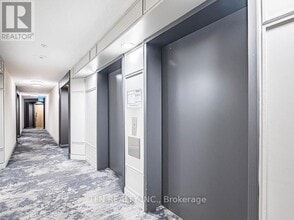 1001 Cedarglen Gate in Mississauga, ON - Building Photo - Building Photo