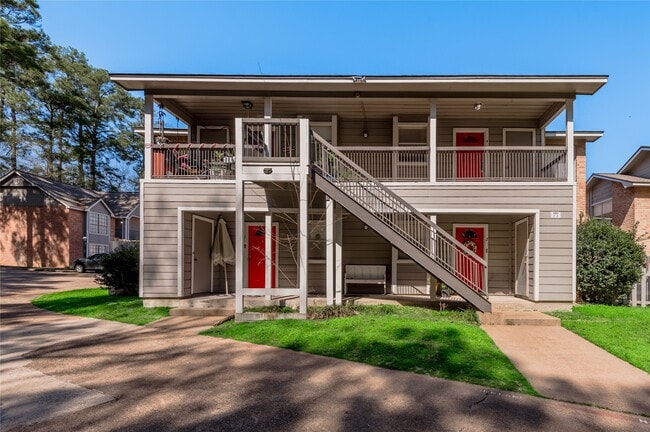 property at 2404 Sycamore Ave