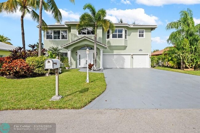 2801 Oak Tree Dr in Oakland Park, FL - Building Photo - Building Photo