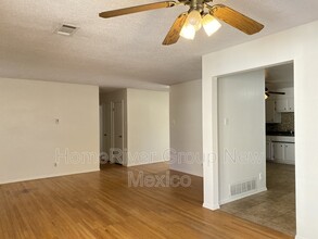 9509 Dona Marguerita Ave NE in Albuquerque, NM - Building Photo - Building Photo