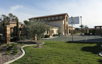 Toscana Apartments in Fontana, CA - Building Photo - Building Photo