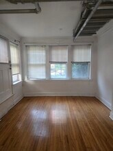 858 N Hoyne Ave in Chicago, IL - Building Photo - Building Photo