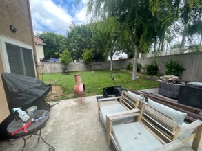 402 Ferrara Way in Vista, CA - Building Photo - Building Photo