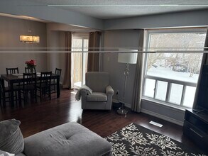 30 Thatcher Crt in Brampton, ON - Building Photo - Building Photo