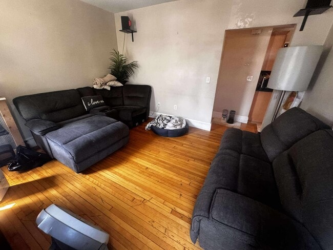 420 Talbot Ave, Unit 1