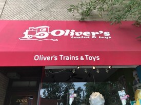 2000-2002 Central St in Evanston, IL - Building Photo