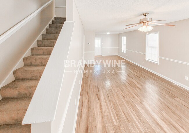 8042 Port Douglas Dr in Memphis, TN - Building Photo - Building Photo