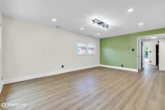 11617 Kedzie Ave in Merrionette Park, IL - Building Photo - Building Photo