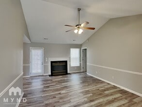 2443 Hawk Ridge Dr in Gastonia, NC - Building Photo - Building Photo