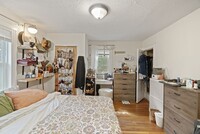 331 Cypress St, Unit 2 in Brookline, MA - Building Photo - Building Photo