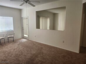 2117 Echo Bay in Las Vegas, NV - Building Photo - Building Photo