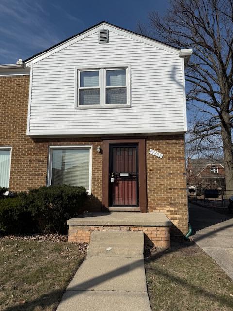 17199 Meyers Rd in Detroit, MI - Building Photo