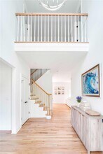 29 Gateway Ct in Hampton Bays, NY - Building Photo - Building Photo