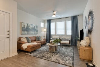 Ascend on Potranco in San Antonio, TX - Building Photo - Building Photo