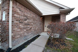 12010 Gregory Crossing Way in Houston, TX - Foto de edificio - Building Photo