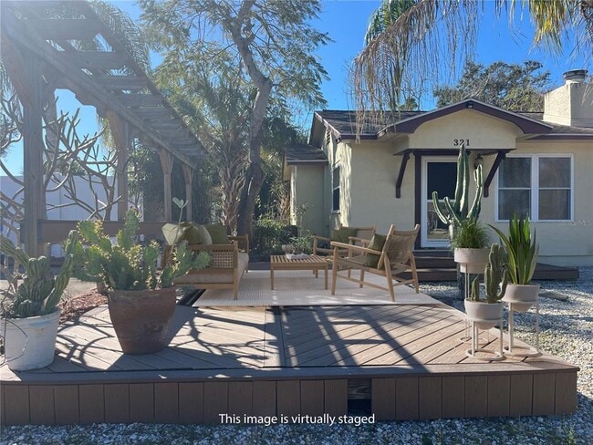 321 San Jose Dr in Dunedin, FL - Building Photo - Building Photo