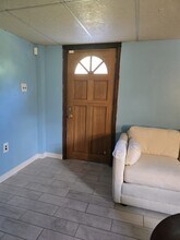 5507 Old Locust Ln in Harrisburg, PA - Building Photo - Building Photo