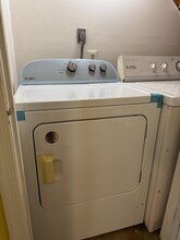 3039 Hickory Grove Ct in Fairfax, VA - Building Photo - Building Photo