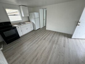 309 S Gibby Rd in Moses Lake, WA - Building Photo