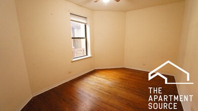 3149 W Medill Ave, Unit 1 in Chicago, IL - Foto de edificio - Building Photo