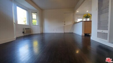 2140 20th St in Santa Monica, CA - Foto de edificio - Building Photo