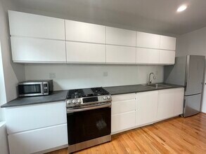 64 Queensberry St in Boston, MA - Building Photo - Building Photo