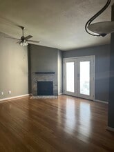 7102 N Holiday Dr, Unit 7102 in Galveston, TX - Foto de edificio - Building Photo