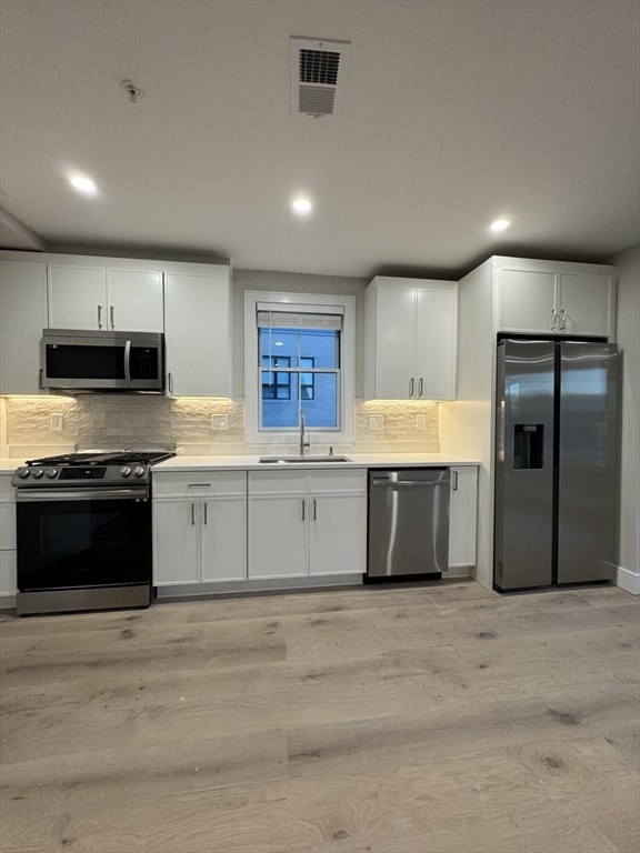 9 Everett St, Unit 1