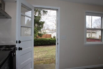 32 Medimount Dr in Rochester, NY - Building Photo - Building Photo