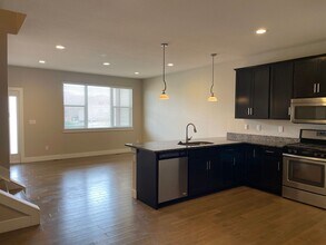 617 Grandview Meadows Dr in Longmont, CO - Building Photo - Building Photo