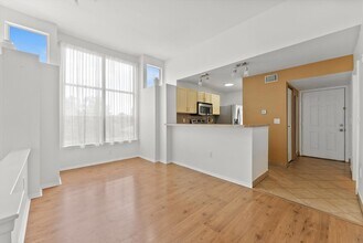 4807 Via Palm Lakes in West Palm Beach, FL - Building Photo - Building Photo