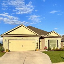 9133 Monteagle Blvd SE in Owens Cross Roads, AL - Building Photo