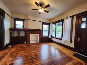 1510 Chambers St in Eugene, OR - Building Photo - Building Photo
