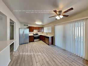 3826 W Bloomfield Rd in Phoenix, AZ - Foto de edificio - Building Photo
