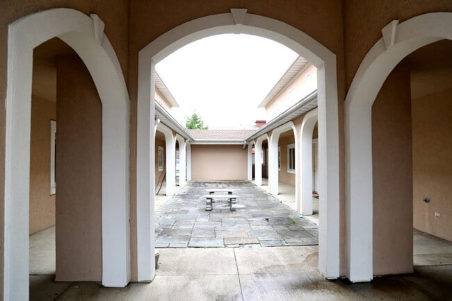 2903 Clover Way in Columbia, MO - Building Photo - Building Photo