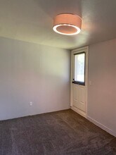 2128 Garfield St in Eugene, OR - Building Photo - Building Photo