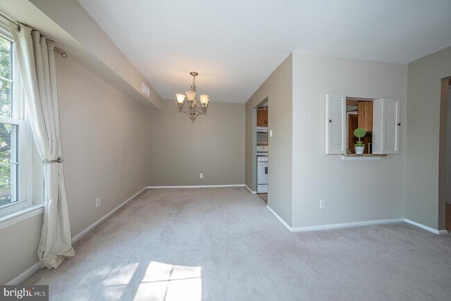 103 Drummers Ln in Wayne, PA - Building Photo - Building Photo