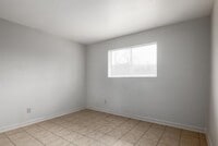 9018 Grannis St photo'