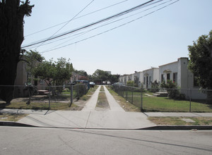 5930 Carmelita Ave in Huntington Park, CA - Building Photo - Building Photo