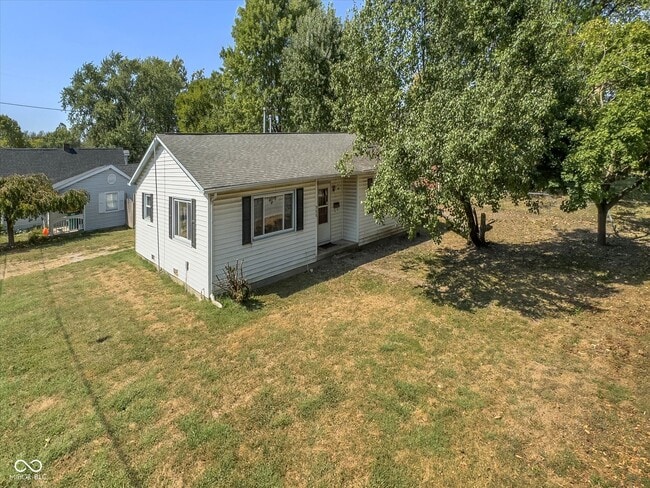 property at 900 Yandes St