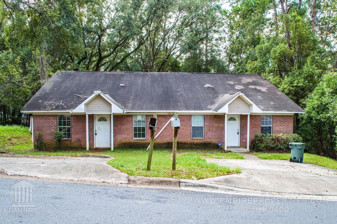 1335 Volusia St in Tallahassee, FL - Building Photo